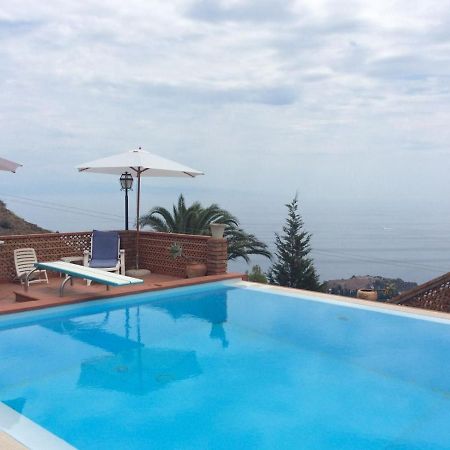 Luxury Suite Terrazze E Vista Mare 陶尔米纳 外观 照片
