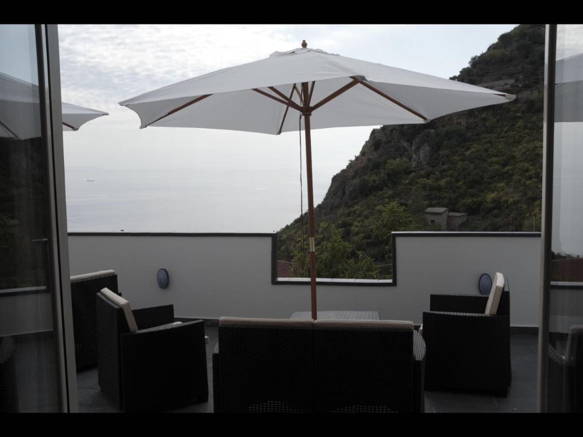 Luxury Suite Terrazze E Vista Mare 陶尔米纳 外观 照片