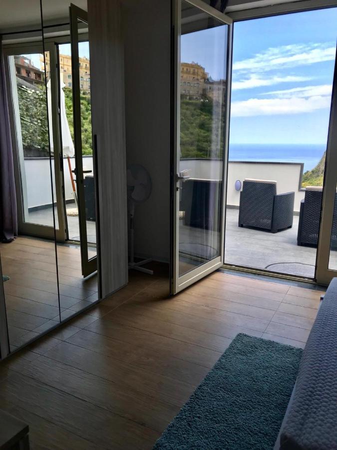 Luxury Suite Terrazze E Vista Mare 陶尔米纳 外观 照片