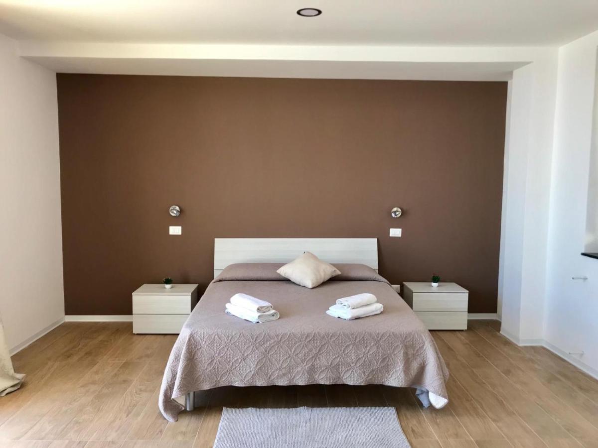 Luxury Suite Terrazze E Vista Mare 陶尔米纳 外观 照片